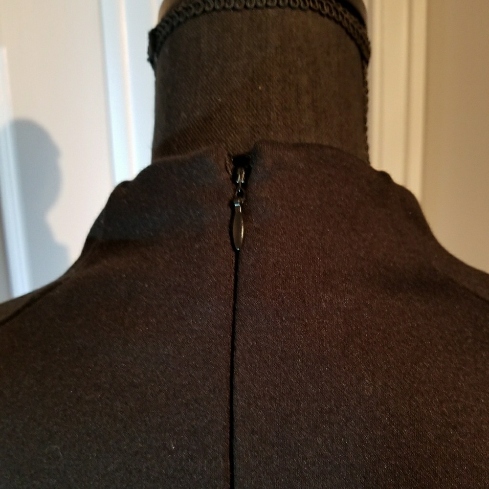 Black Laced Top - Picture 4 of 5